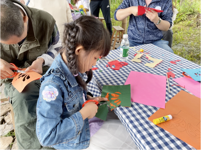 品味經(jīng)典 筑夢童年 爭做新時代好少年