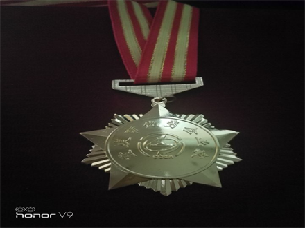 周波董事長(zhǎng)獲優(yōu)秀企業(yè)家榮譽(yù)稱號(hào)簡(jiǎn)報(bào)