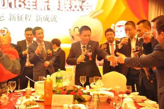 新常態(tài)、新征程、新成就